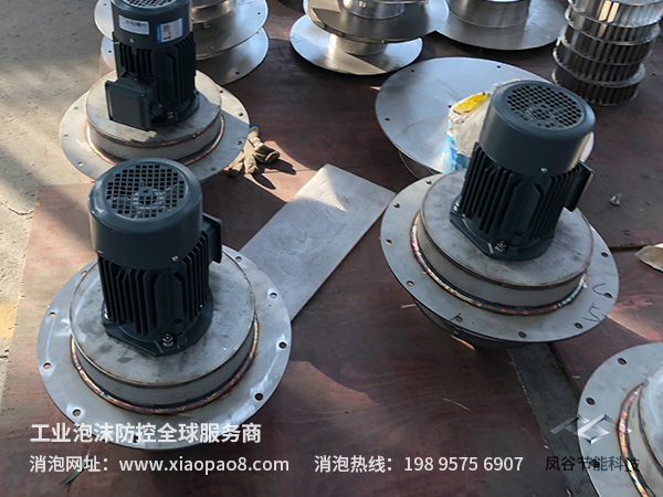 線切割液的泡沫消除方法，不妨試試機(jī)械消泡器
